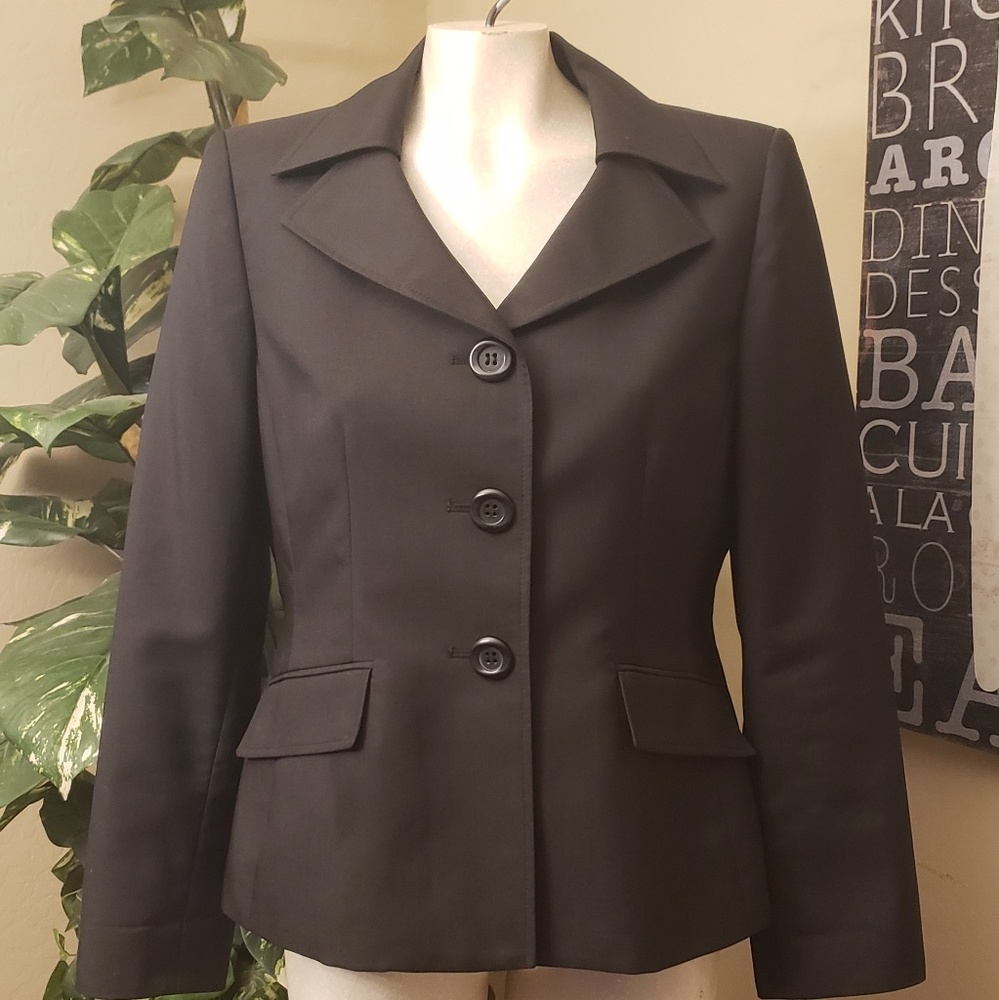 Le Suit Black Blazer